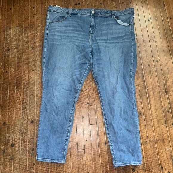 American Eagle Outfitters Denim - American Eagle distressed stretchy relaxed sz 24 jeggings